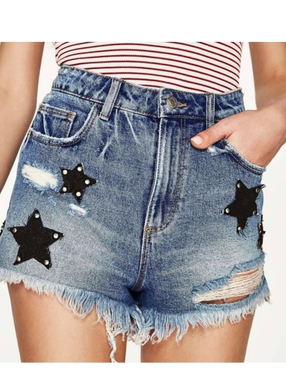 Zara Blue Denim Star-Studded Distressed denim Shorts size 2 good condition